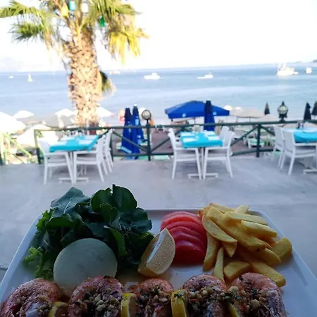 Couette-café Oba 09 Restaurant-motel-beach