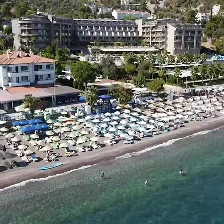 Oba 09 Restaurant-motel-beach Bed & Breakfast *